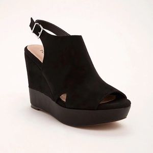 SOLD Never worn Torrid black suede wedges